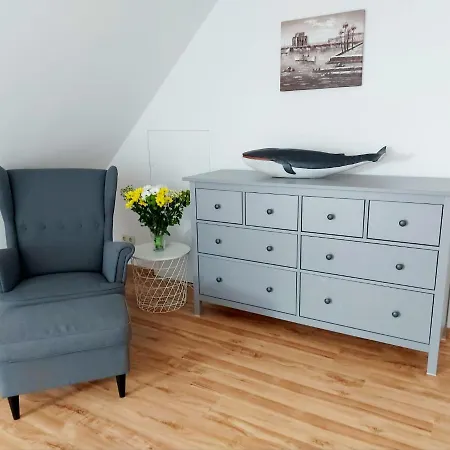 Apartamento Hochwertige Direkt Am Hafen Mit Balkon Karlshagen