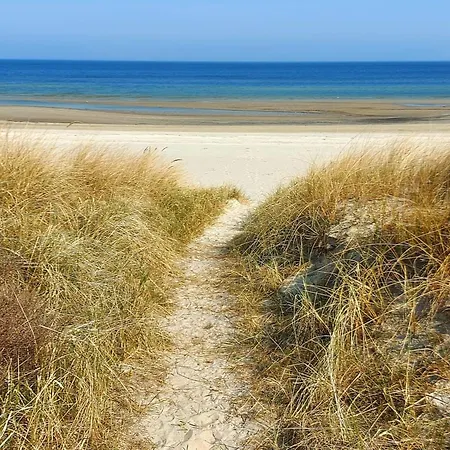 Hochwertige Direkt Am Hafen Mit Balkon Karlshagen
