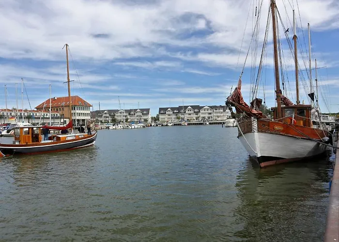 Hochwertige Direkt Am Hafen Mit Balkon * Karlshagen